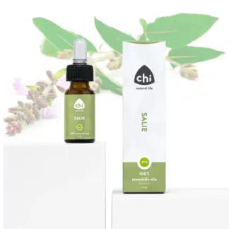 Salie biologische etherische olie
